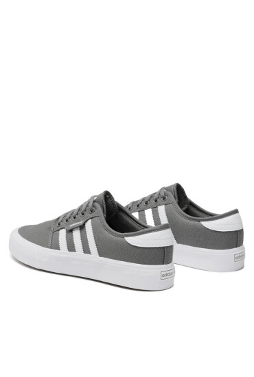adidas Гуменки Seeley XT Shoes GZ8569 Сив - Mera.bg