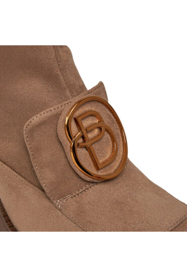 Baldowski Чизми D04490-2642-001 Lycra Zamsz Beż Fa - Mera.bg