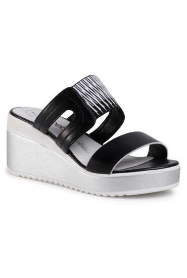 Betsy Чехли 907046/01-05 Black/White - Mera.bg