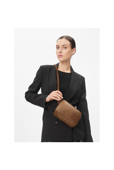 Boss Дамска чанта Deva Crossbody-Pn 50504169 10254428 01 Medium Beige 260 - Mera.bg
