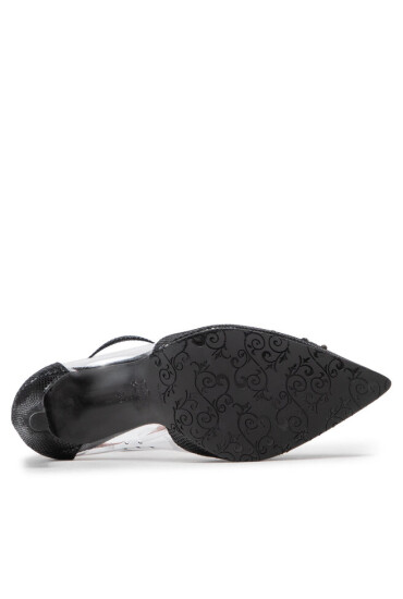 Brenda Zaro Боти - Mera.bg