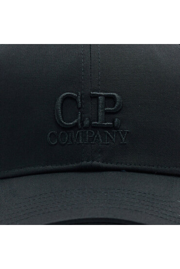 C.P. Company Шапка с козирка - Mera.bg