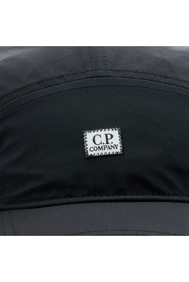 C.P. Company Шапка с козирка 14CMAC196A 005904A Black 999 - Mera.bg