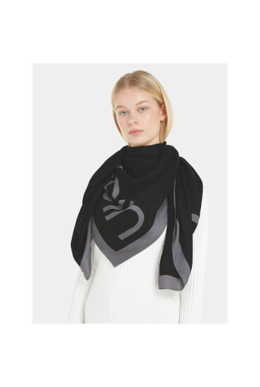 Calvin Klein Бандана Aop Logo Jaquard Scarf 130X130 K60K611125 Черен - Mera.bg