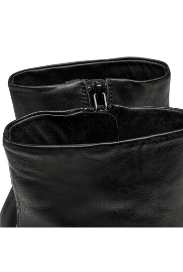 Calvin Klein Боти Curved Stil Ankle Boot 80 HW0HW01541 Ck Black BEH - Mera.bg