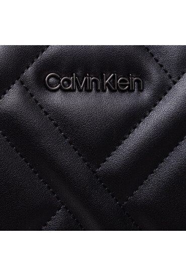 Calvin Klein Дамска чанта - Mera.bg