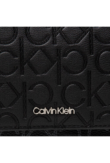 Calvin Klein Дамска чанта - Mera.bg
