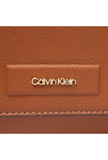 Calvin Klein Дамска чанта Dressed Ew Xbody K60K609186 Cognac HJJ - Mera.bg