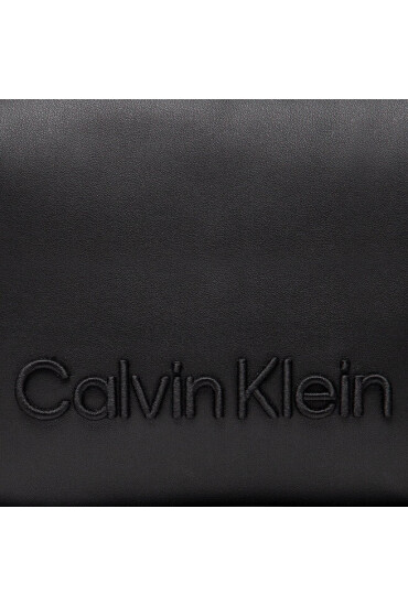 Calvin Klein Дамска чанта Resort Camera Bag K60K609639 Ck Black BAX - Mera.bg
