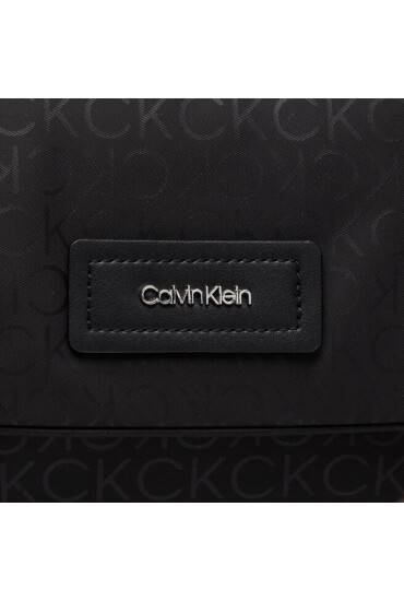 Calvin Klein Дамска чанта - Mera.bg