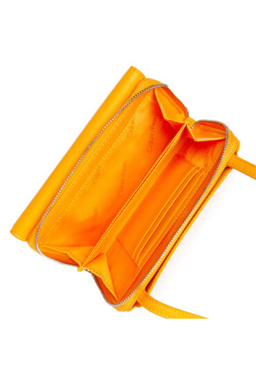 Calvin Klein Дамска чанта Ck Must Mini Bag K60K609131 Orange Flash SCD - Mera.bg