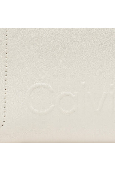 Calvin Klein Дамска чанта Minimal Hardware Crossbody K60K609846 Бежов - Mera.bg