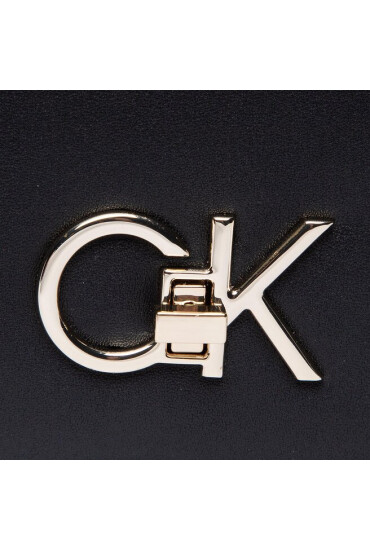 Calvin Klein Дамска чанта Re-Lock Saddle Bag K60K609871 BAX - Mera.bg