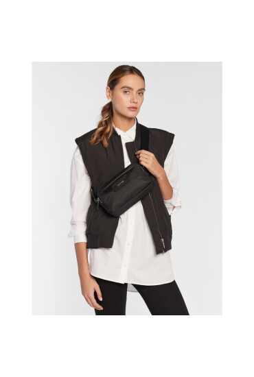 Calvin Klein Дамска чанта Ck Must Nylon Camera Bag K60K609903 Ck Black BAX - Mera.bg