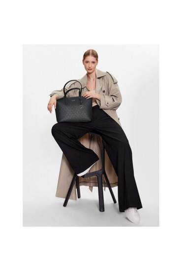 Calvin Klein Дамска чанта Ck Must Shopper Md Epi Mono K60K609876 0GJ - Mera.bg