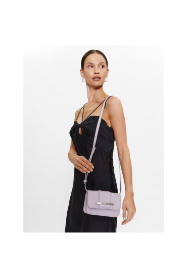 Calvin Klein Дамска чанта Bar Hardware Crossbody K60K610732 Виолетов - Mera.bg