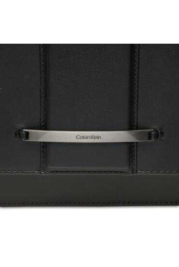 Calvin Klein Дамска чанта Bar Hardware Tote Md K60K610731 Черен - Mera.bg