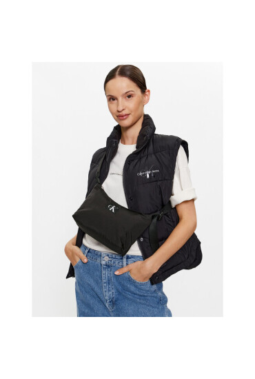 Calvin Klein Дамска чанта City Nylon Shoulder Bag22 K60K610856 Черен - Mera.bg