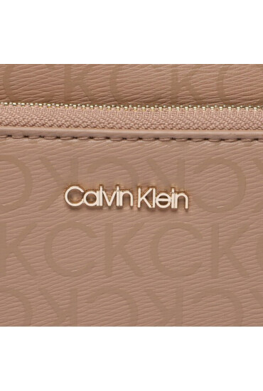 Calvin Klein Дамска чанта Ck Must Camera Bag Lg Epi Mono K60K609895 0HE - Mera.bg