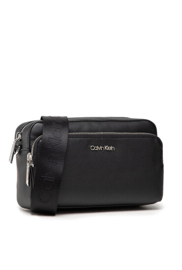 Calvin Klein Дамска чанта Ck Must Camera Bag W/Pck K60K608410 BLK - Mera.bg