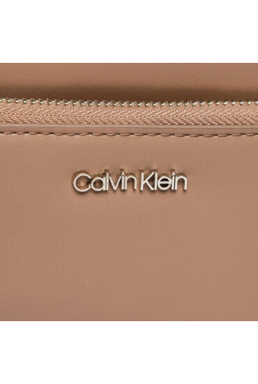 Calvin Klein Дамска чанта Ck Must Camera Bag W/Pckt Lg K60K608410 Кафяв - Mera.bg