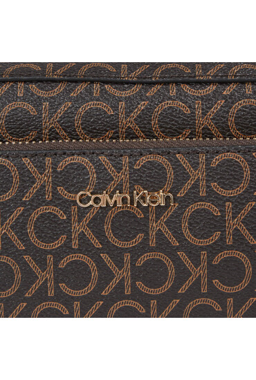 Calvin Klein Дамска чанта Ck Must Camera Bag W/Pckt-Mono K60K611284 Brown Mono 0HD - Mera.bg