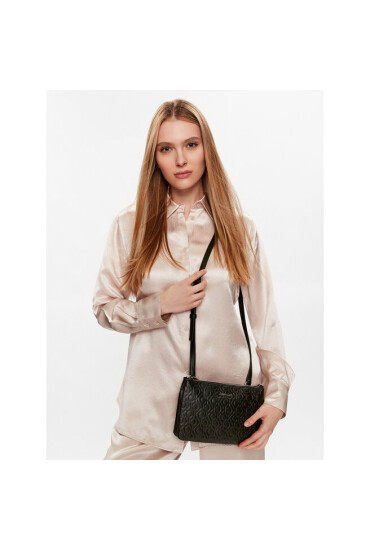 Calvin Klein Дамска чанта Ck Must Crossbody Embossed K60K610188 BAX - Mera.bg