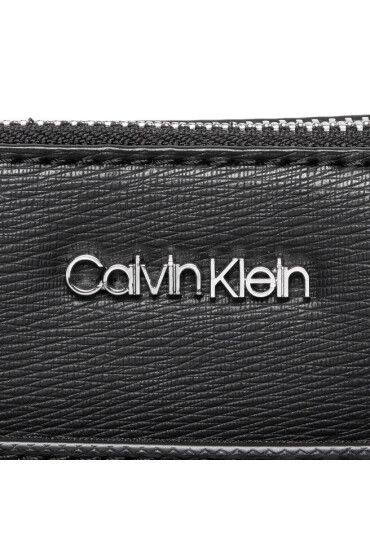 Calvin Klein Дамска чанта Ck Must Crossbody Epi Mono K60K609889 Черен - Mera.bg