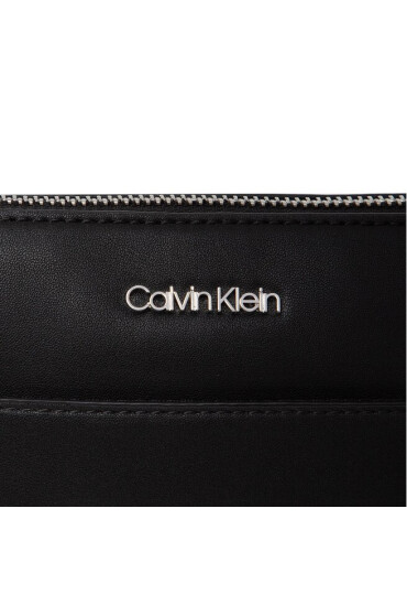 Calvin Klein Дамска чанта Ck Must Crossbody K60K609905 BAX - Mera.bg