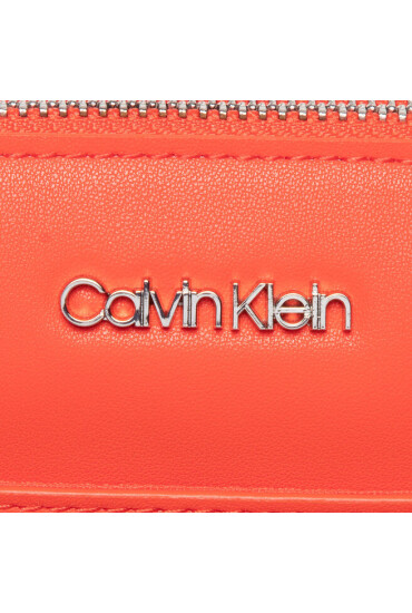Calvin Klein Дамска чанта Ck Must Crossbody K60K609905 Deep Orange SNX - Mera.bg