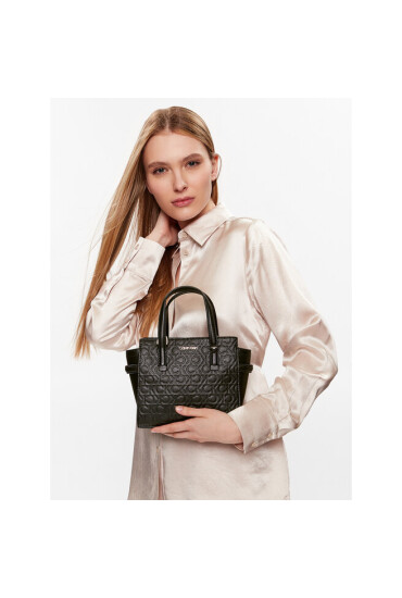 Calvin Klein Дамска чанта Ck Must Mini Tote Embossed K60K610193 Черен - Mera.bg