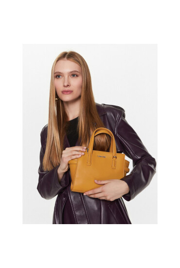 Calvin Klein Дамска чанта Ck Must Mini Tote K60K610207 Жълт - Mera.bg