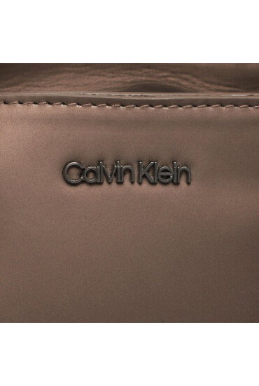 Calvin Klein Дамска чанта Ck Must Mini Tote Rubberized K60K610192 Кафяв - Mera.bg