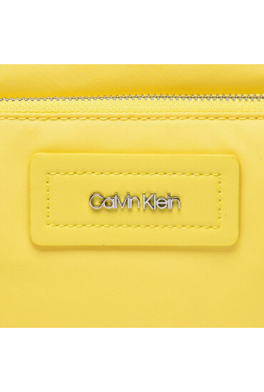 Calvin Klein Дамска чанта Ck Must Nylon Camera Bag K60K609903 ZI1 - Mera.bg