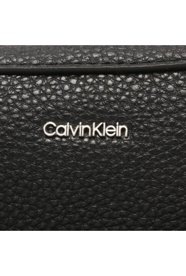 Calvin Klein Дамска чанта Ck Must Plus Camera Bag K60K610452 Черен - Mera.bg