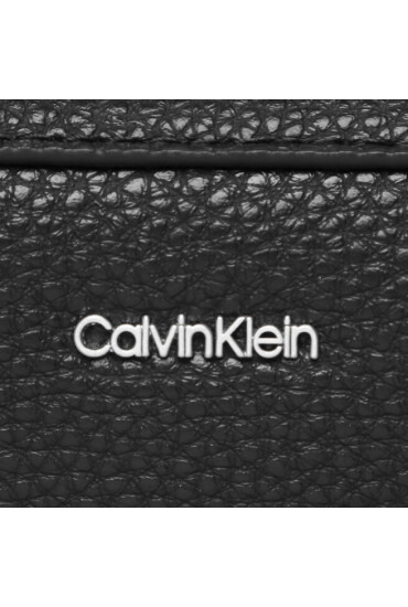 Calvin Klein Дамска чанта Ck Must Plus Camera Bag K60K610452 Черен - Mera.bg