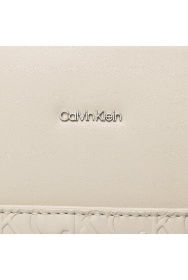 Calvin Klein Дамска чанта Ck Must Shopper Lg Em Mono K60K610924 Бежов - Mera.bg