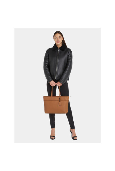 Calvin Klein Дамска чанта Ck Must Shopper Lg K60K610747 Кафяв - Mera.bg