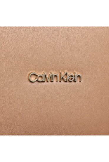 Calvin Klein Дамска чанта Ck Must Shopper Lg W/Slip Pkt K60K609860 Бежов - Mera.bg