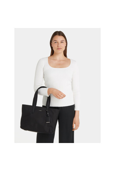Calvin Klein Дамска чанта Ck Must Shopper Md - Nylon K60K611046 Ck Black BAX - Mera.bg