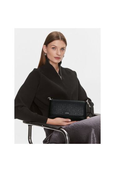 Calvin Klein Дамска чанта Ck Must Shoulder Bag_Epi Mono K60K611360 Черен - Mera.bg