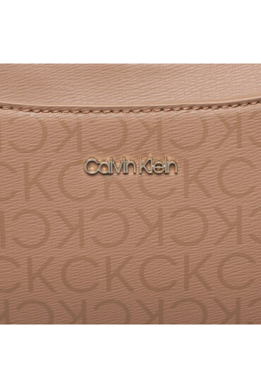 Calvin Klein Дамска чанта Ck Must Shoulder Bag Md Epi Mono K60K610631 0HE - Mera.bg