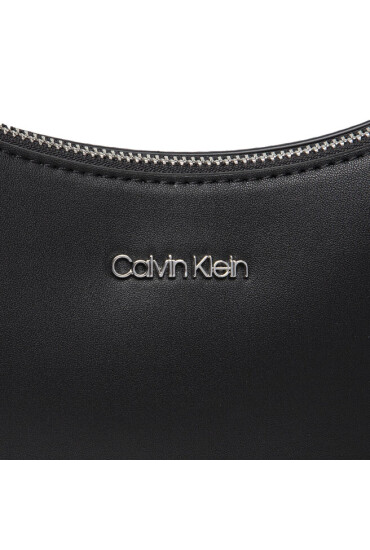 Calvin Klein Дамска чанта Ck Must Small Shoulder Bag K60K609613 BAX - Mera.bg