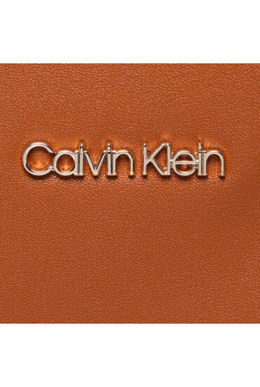 Calvin Klein Дамска чанта Ck Must Tote K60K609872 Cognac HJJ - Mera.bg