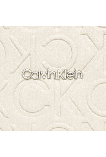 Calvin Klein Дамска чанта Ck Must Tote Md Emb Mono K60K610928 PEA - Mera.bg