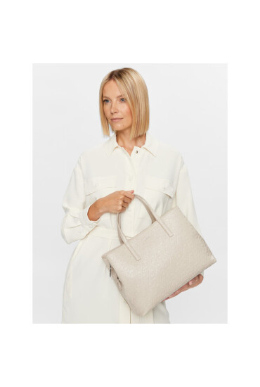 Calvin Klein Дамска чанта Ck Must Tote Md Emb Mono K60K610928 PEA - Mera.bg