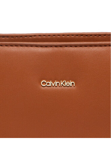 Calvin Klein Дамска чанта Ck Must Xbody Md K60K610927 Кафяв - Mera.bg