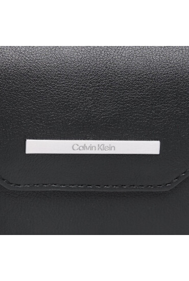 Calvin Klein Дамска чанта Daily Dressed Crossbody W/Flap K60K610730 BAX - Mera.bg