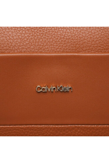 Calvin Klein Дамска чанта Daily Dressed Shopper K60K610449 Кафяв - Mera.bg