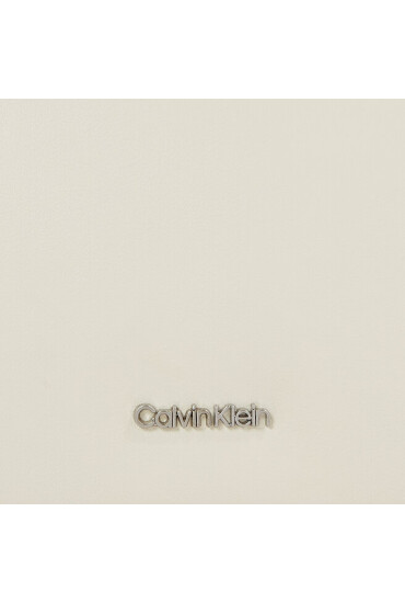 Calvin Klein Дамска чанта Elevated Soft Shoulder Bag Sm K60K610756 Екрю - Mera.bg